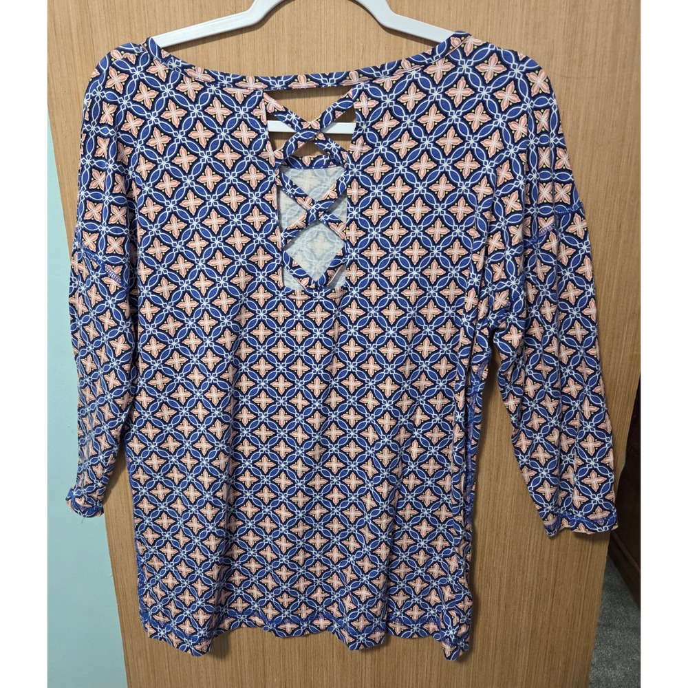 T by Talbots Size L Geometric Print Long Sleeve Knit Top Cutout Back Womens - Picture 2 of 4